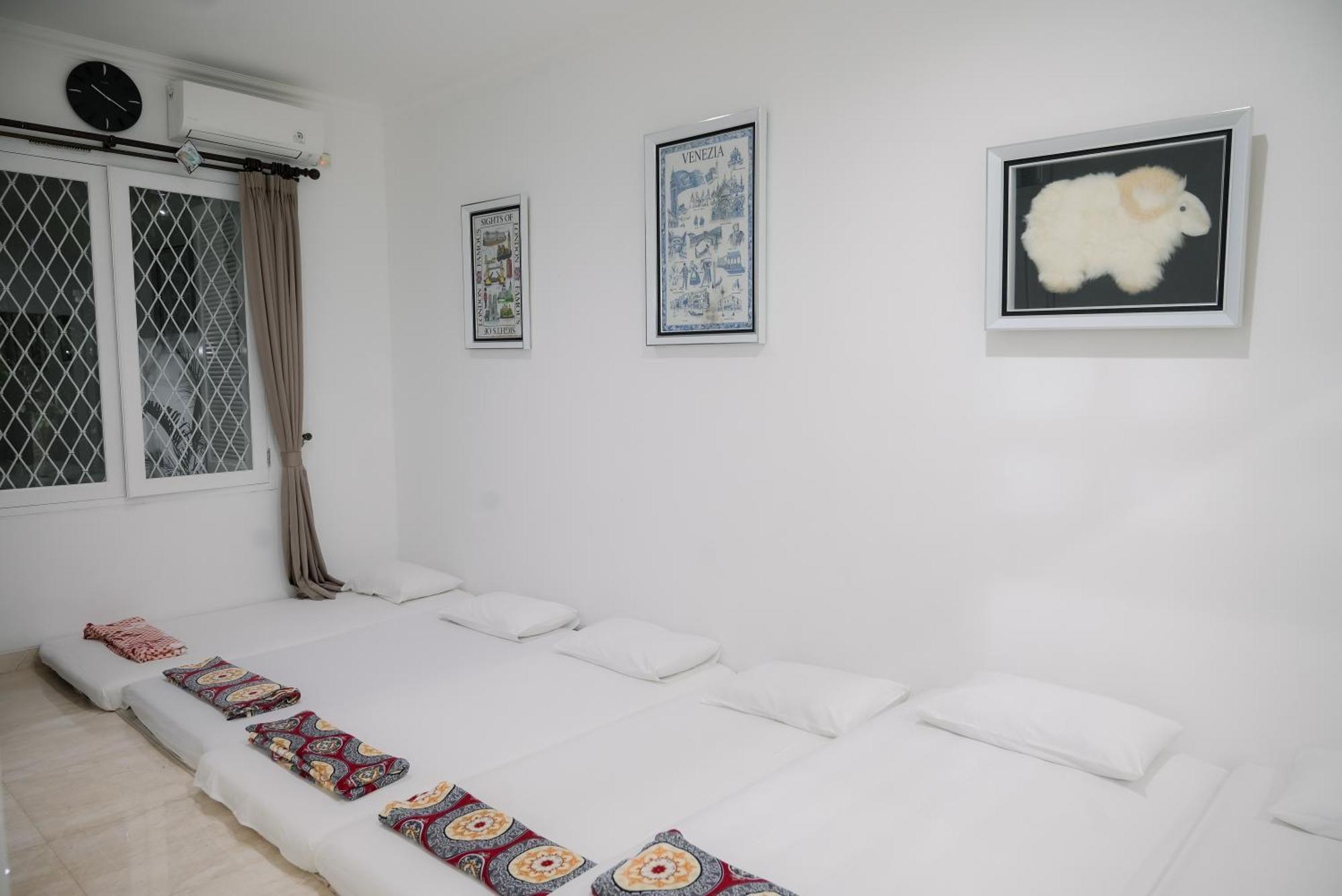 Kirana Guest House Bogor Ngoại thất bức ảnh