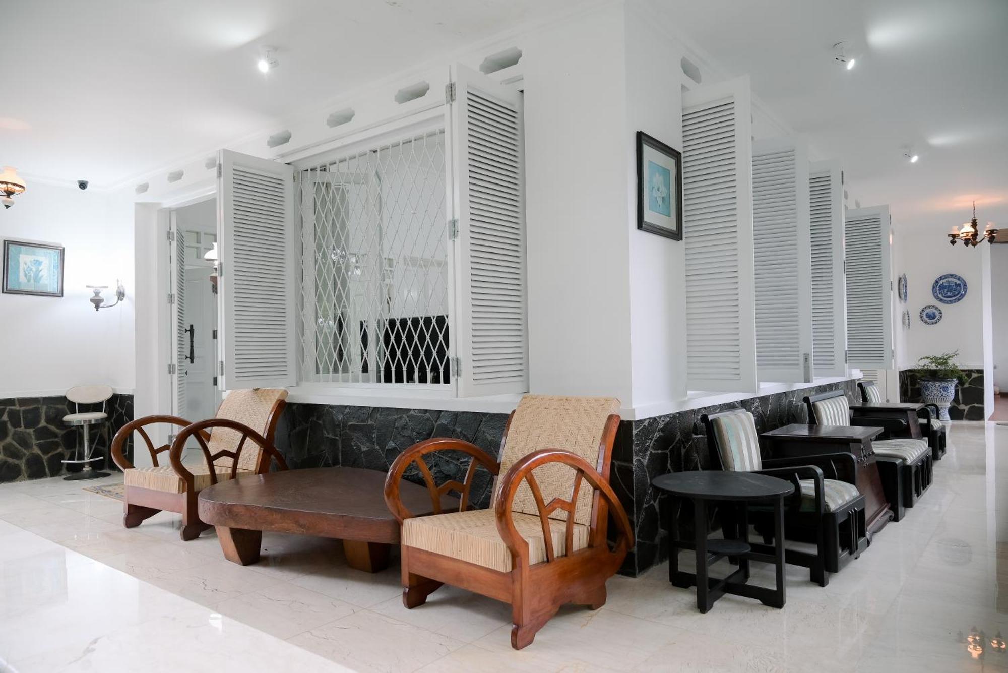 Kirana Guest House Bogor Ngoại thất bức ảnh